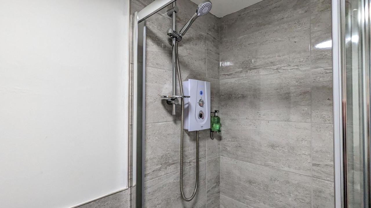 Cocoon @ International Inn + Apartments Liverpool Bagian luar foto