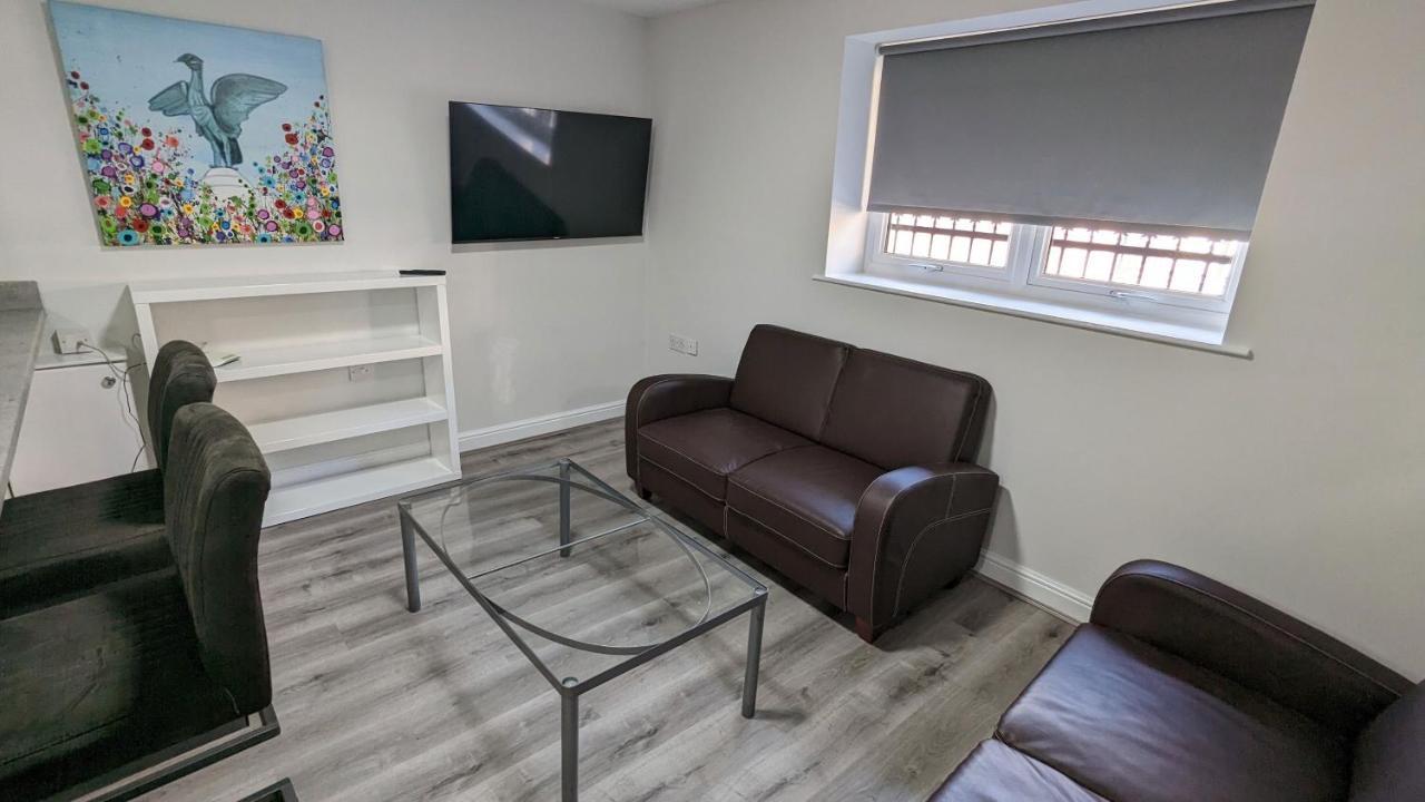 Cocoon @ International Inn + Apartments Liverpool Bagian luar foto