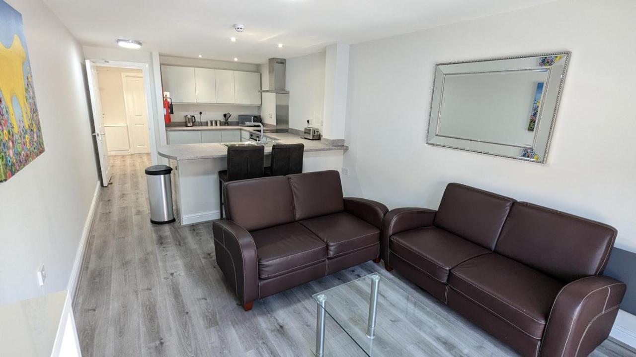 Cocoon @ International Inn + Apartments Liverpool Bagian luar foto