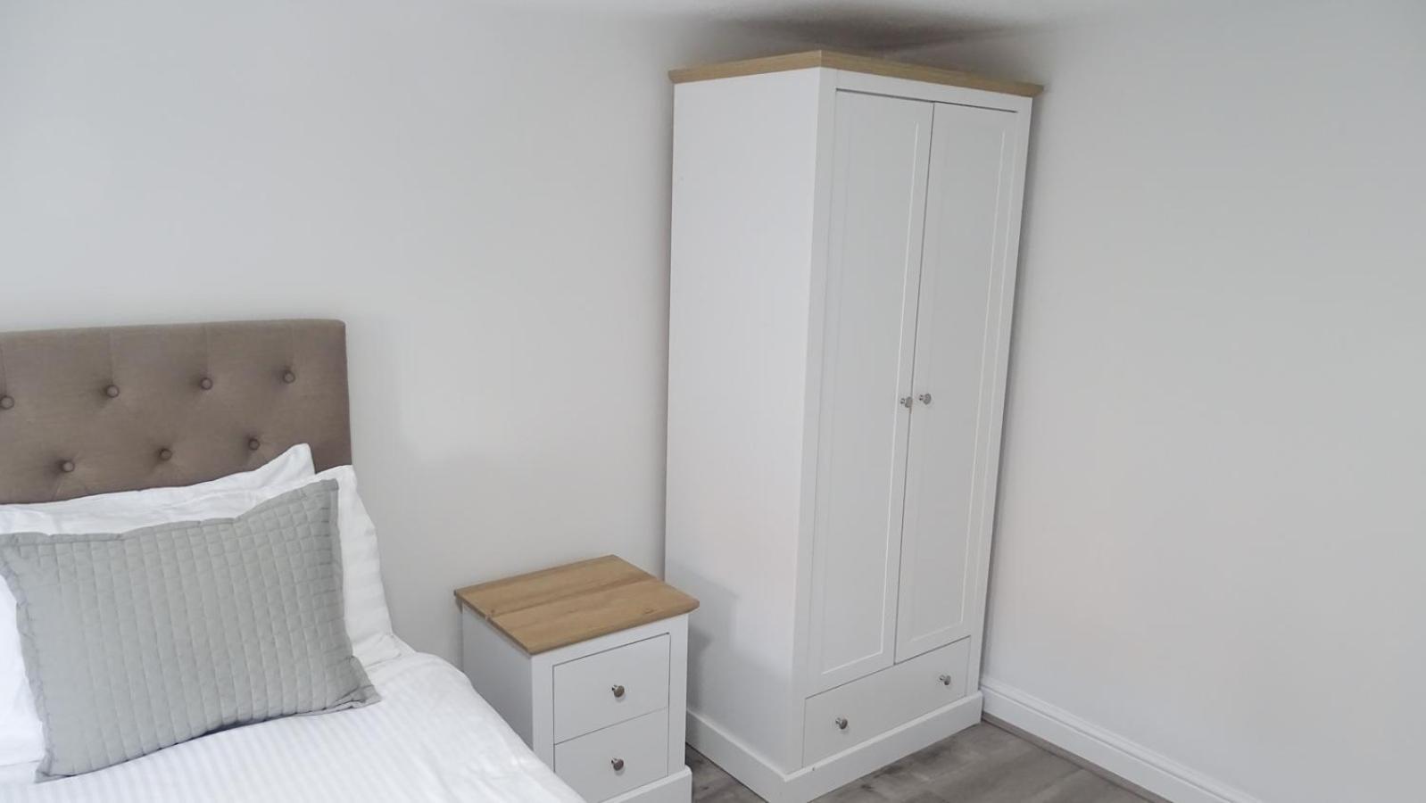 Cocoon @ International Inn + Apartments Liverpool Bagian luar foto