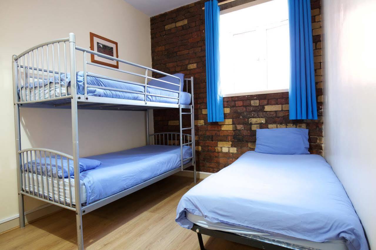 Cocoon @ International Inn + Apartments Liverpool Bagian luar foto